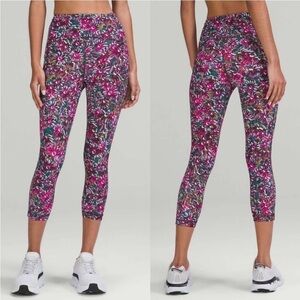Lululemon Swift Speed Floral High-Rise 21" Leggings